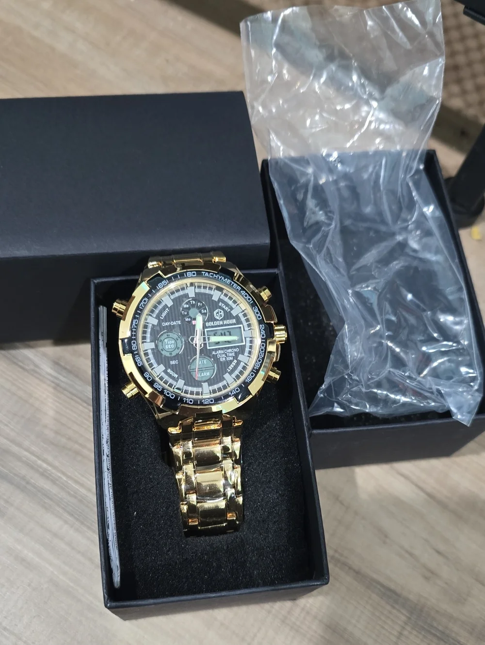 Gold Men's Chronograph Bracelet Watch - Unbranded